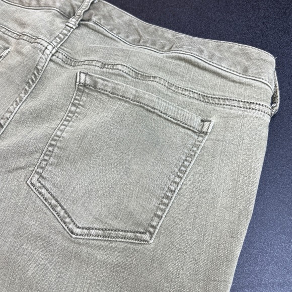 Torrid Denim Women's Size 18 Olive Green Button Fly Cropped Skinny Jeans Faded - Picture 3 of 11